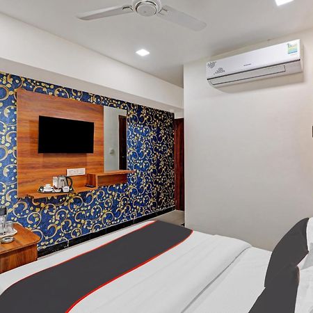 Capital O Bhavya Villa อาเมดาบัด ภายนอก รูปภาพ