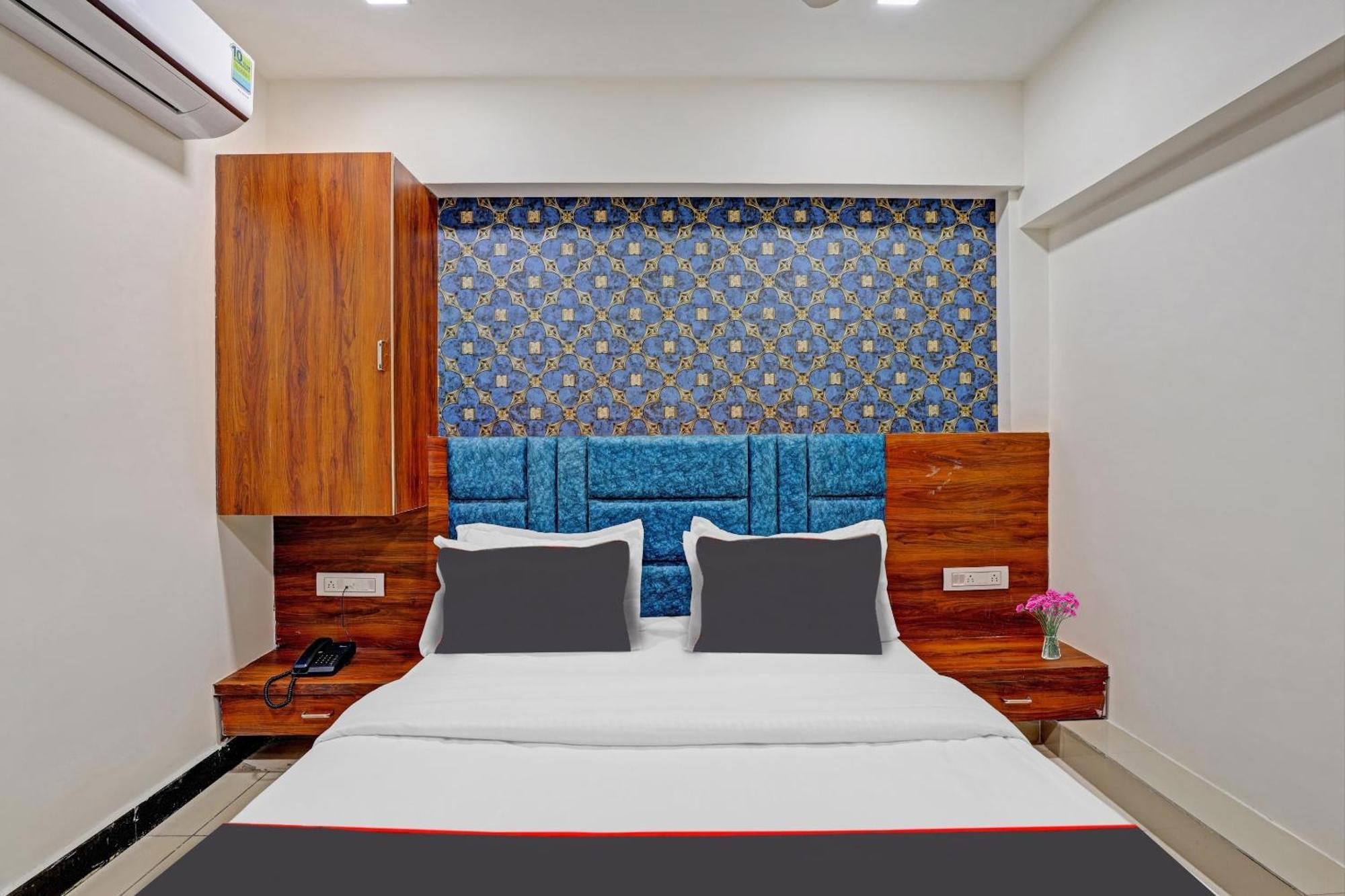 Capital O Bhavya Villa อาเมดาบัด ภายนอก รูปภาพ