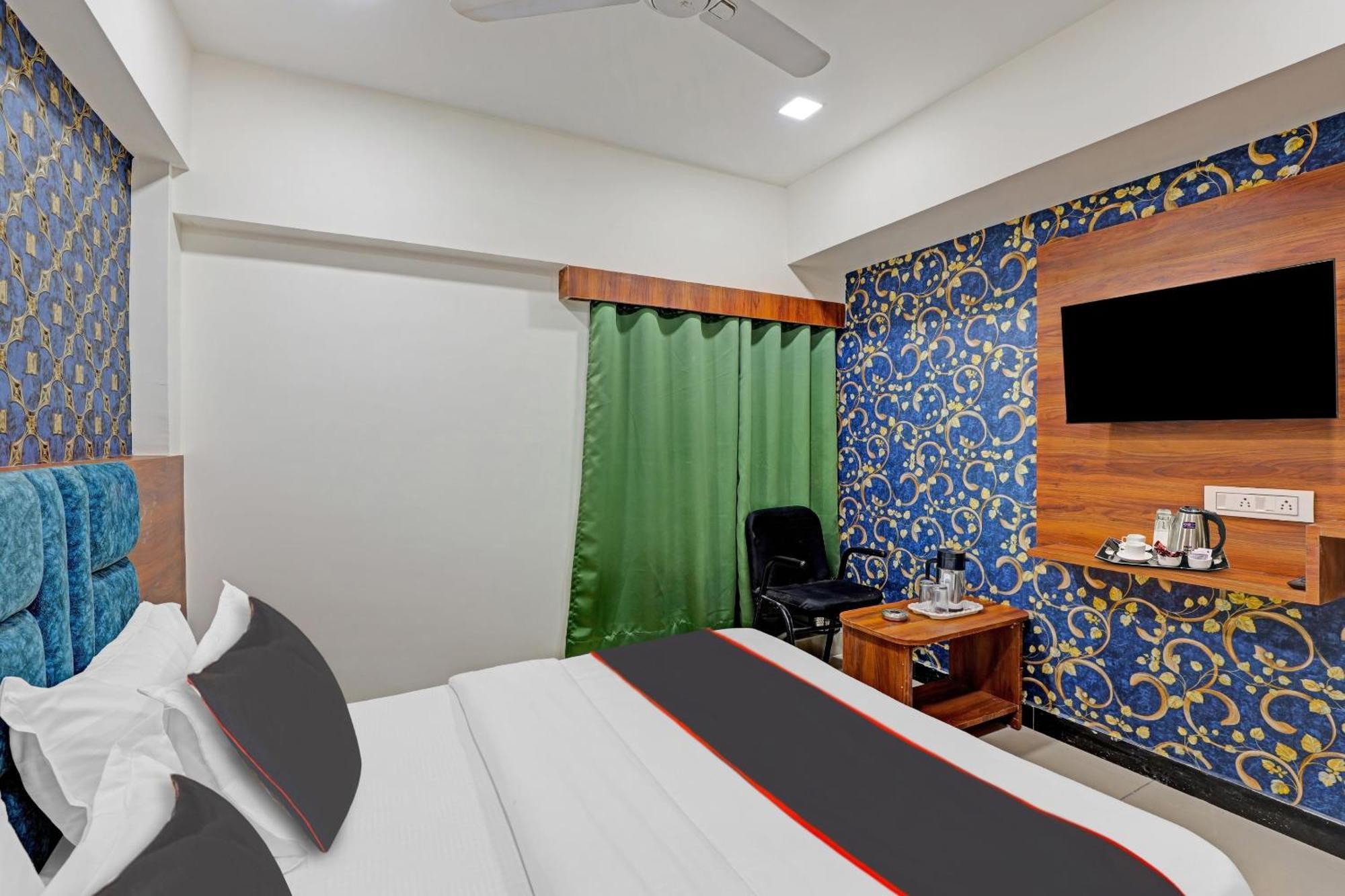 Capital O Bhavya Villa อาเมดาบัด ภายนอก รูปภาพ