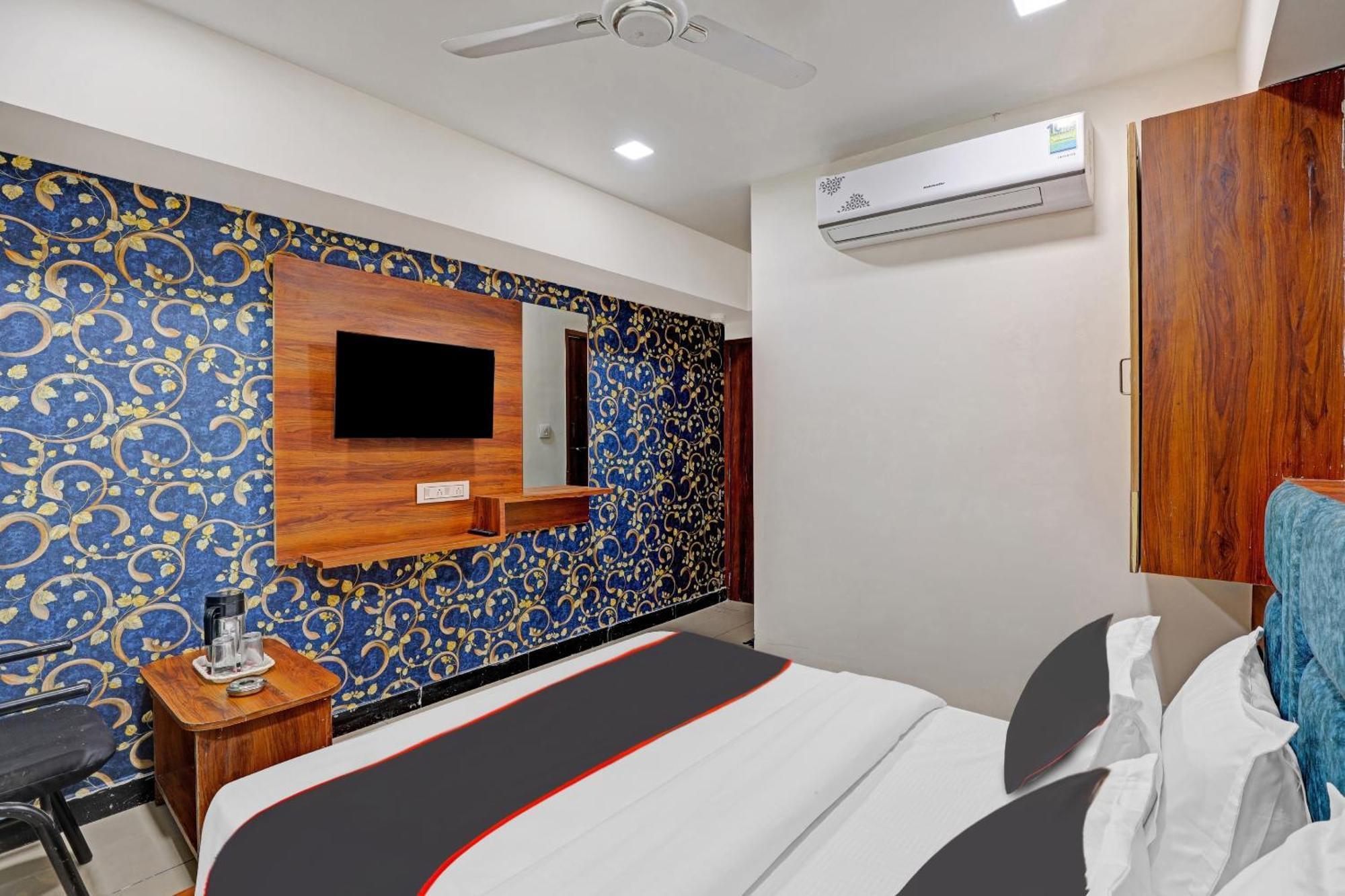 Capital O Bhavya Villa อาเมดาบัด ภายนอก รูปภาพ