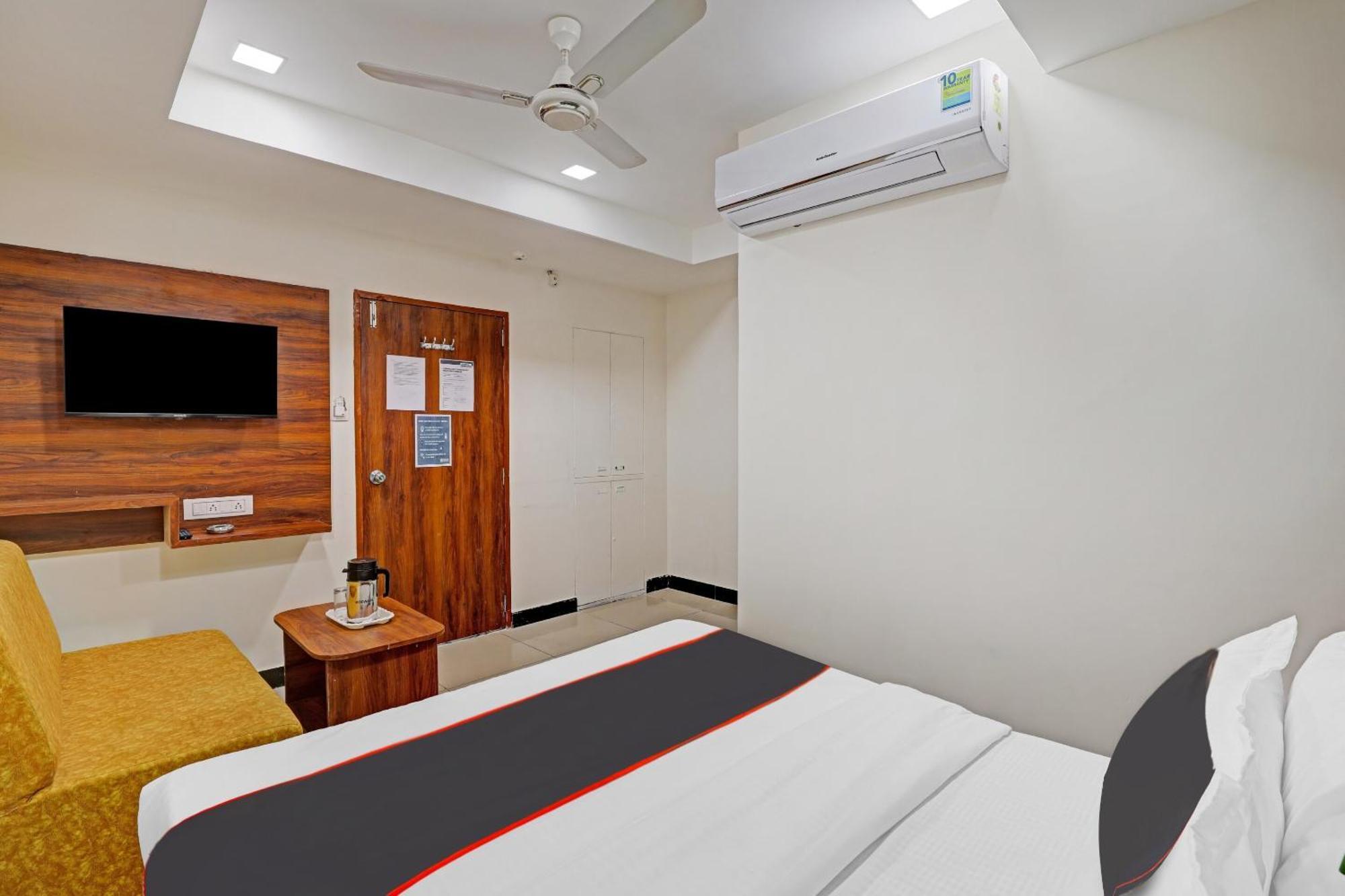 Capital O Bhavya Villa อาเมดาบัด ภายนอก รูปภาพ