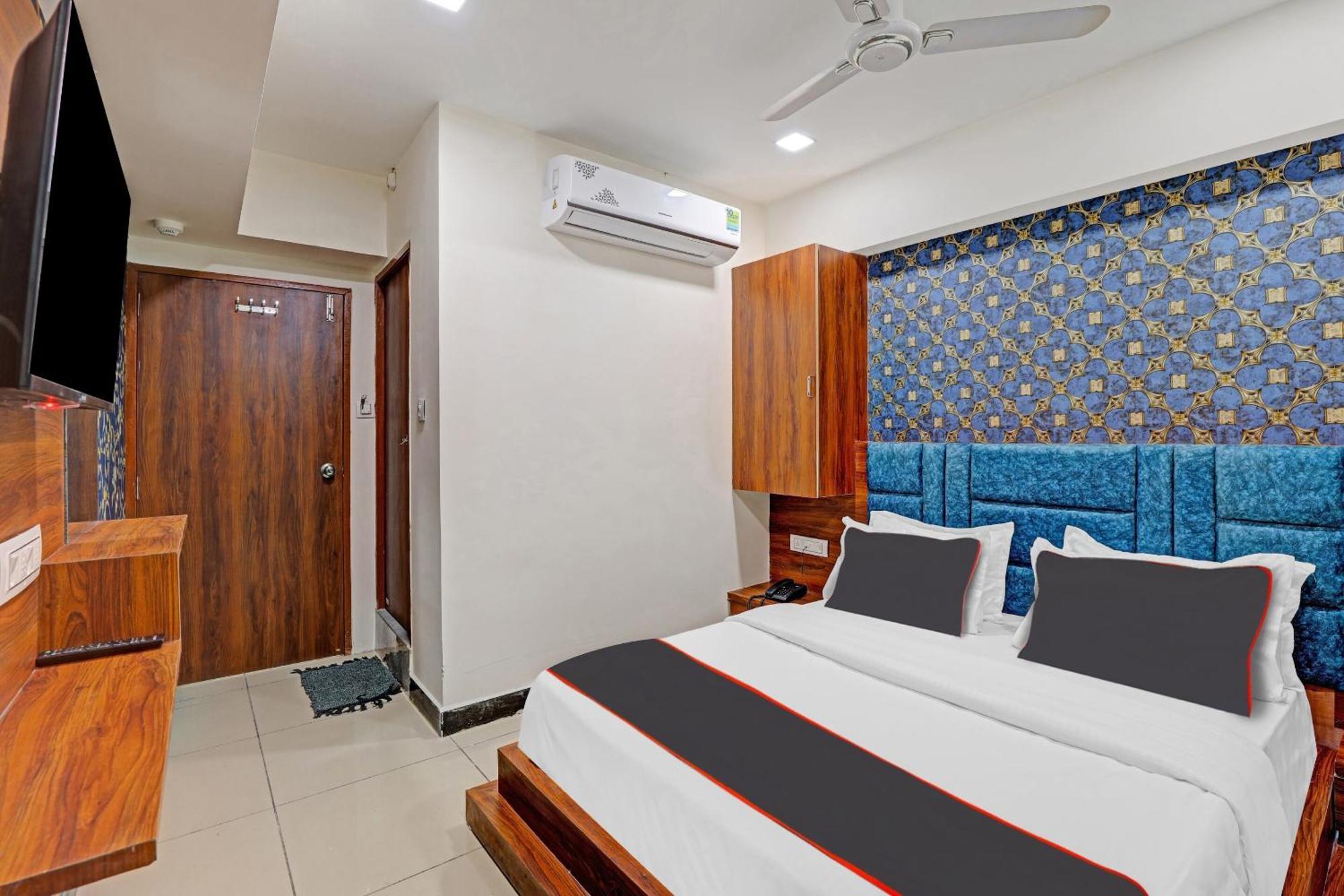 Capital O Bhavya Villa อาเมดาบัด ภายนอก รูปภาพ